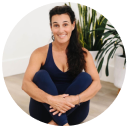 Foto de la profesora de Yoga Valentina García